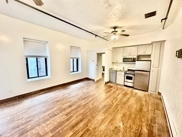 Building Photo - 223 Endicott St
