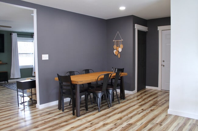 Building Photo - 3531 Springboro Rd