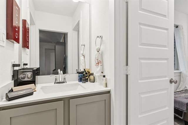 Building Photo - 1238 Beaumont Ln