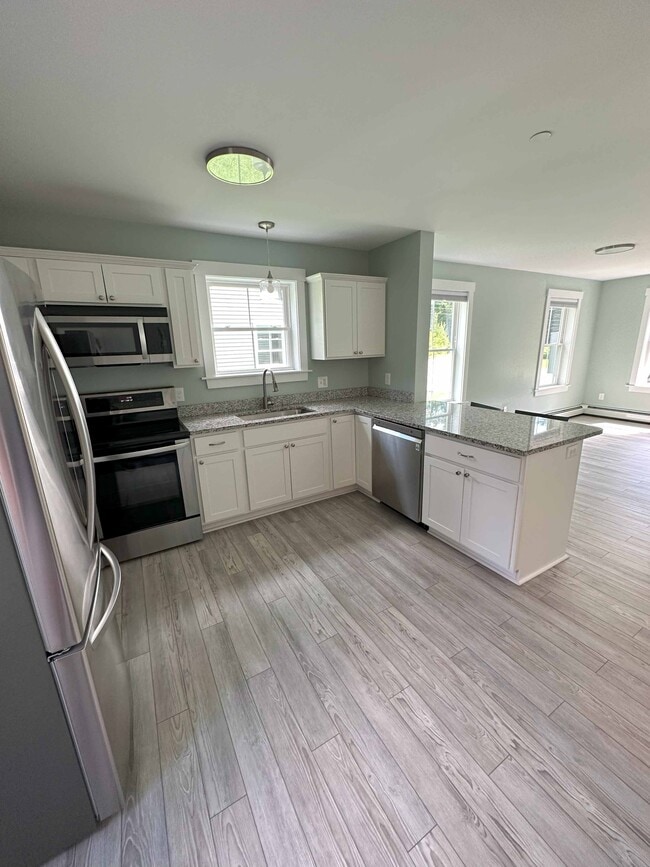 Building Photo - 8 B Sedona Dr