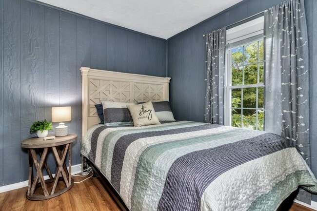 Building Photo - 120 Fountain Way