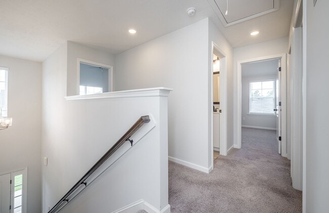 Building Photo - 5270 Copse Dr