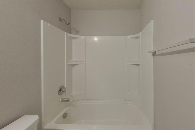 Building Photo - 1709 Nebraska Loop