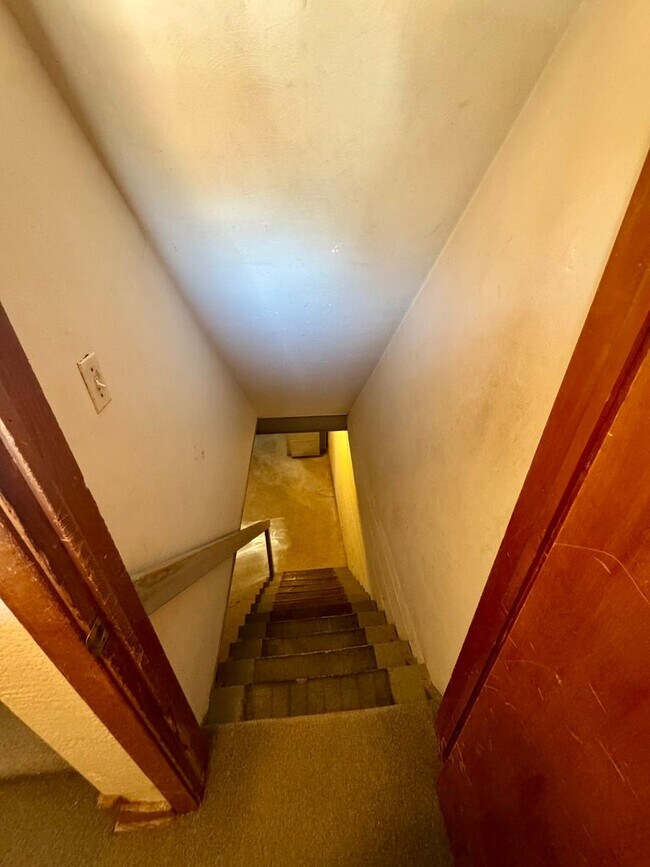 Building Photo - 229-231 Marylea Avenue (LO)