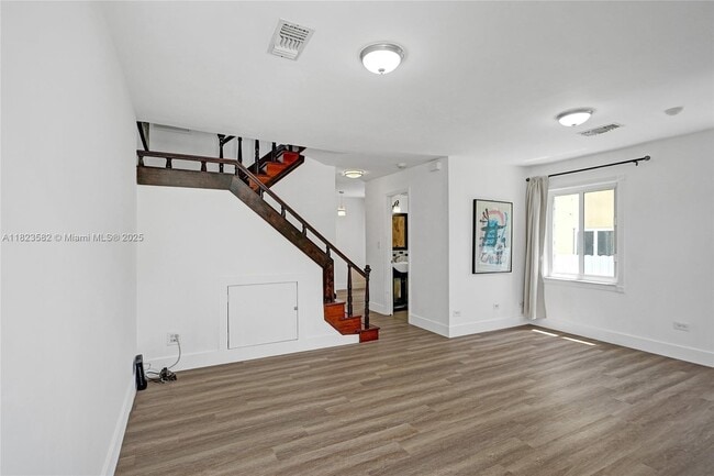 Building Photo - 655 85th St