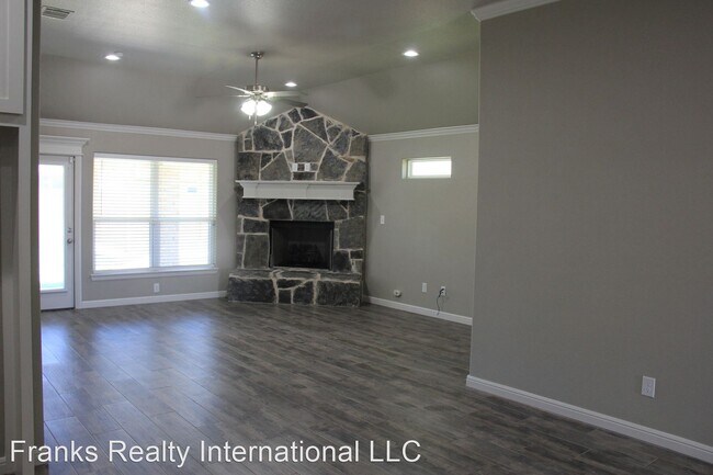 Building Photo - 4 br, 2 bath House - 3314 White Horse Drive