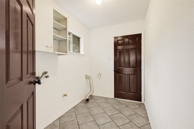 Building Photo - 11427 Sagegrove Ln