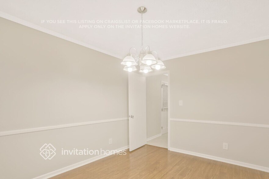 Building Photo - 5528 Fern Creek Dr SW