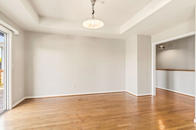 Building Photo - Expansive Valley Views & Private Living in Castro Valley - 4BD/3BA Exec Home