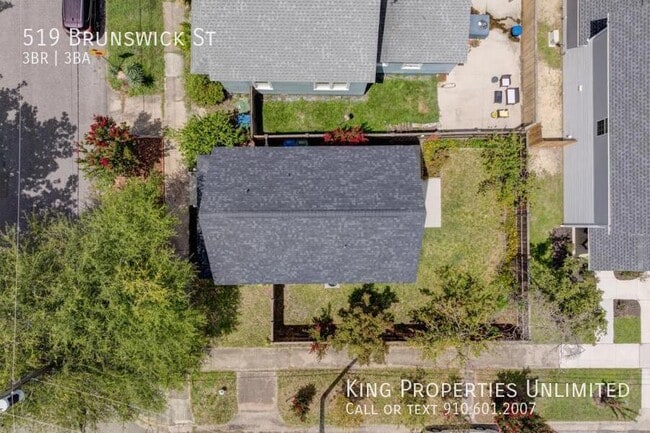 Building Photo - 519 Brunswick St