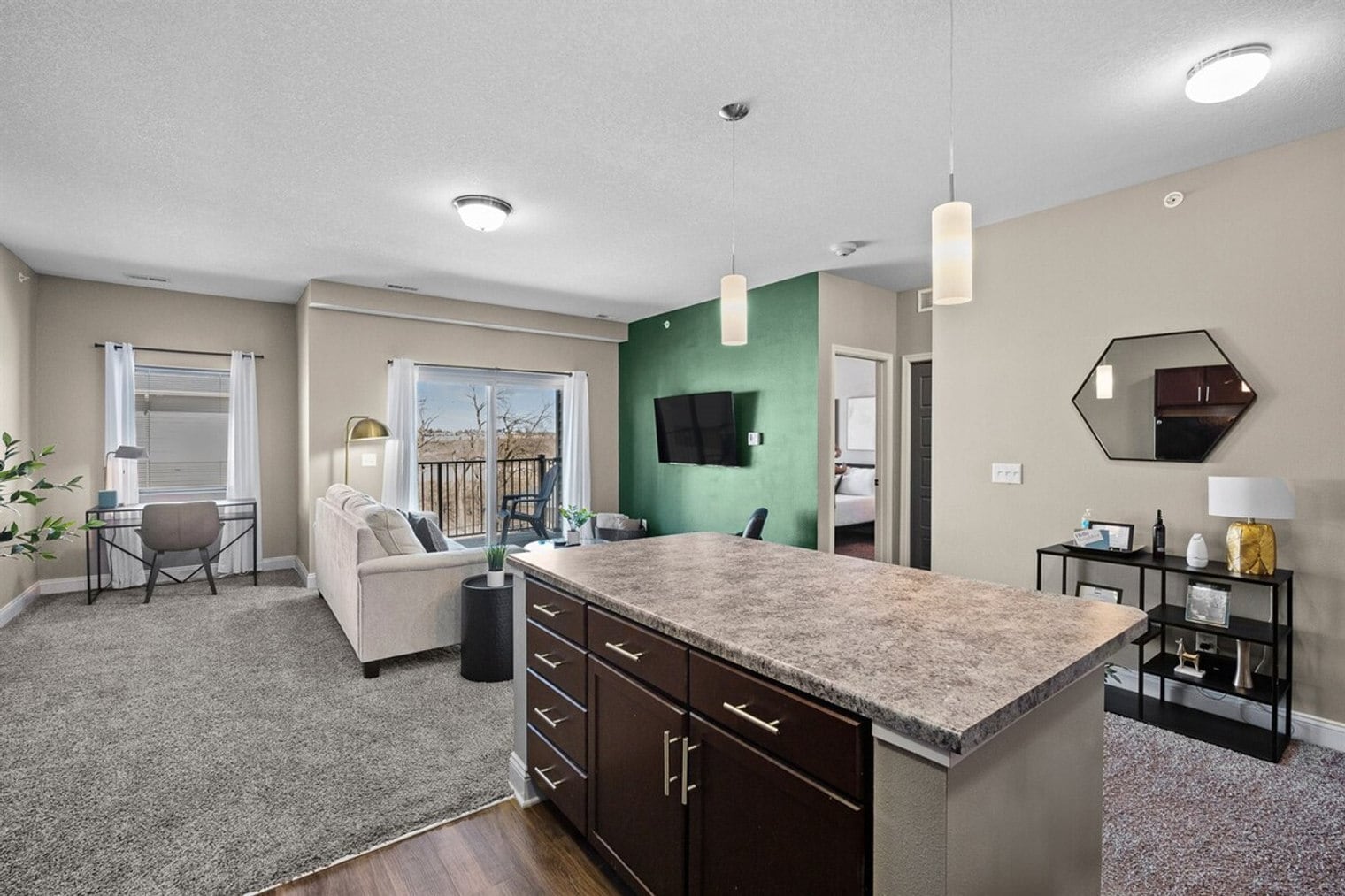 Building Photo - 8350 Cascade Ave