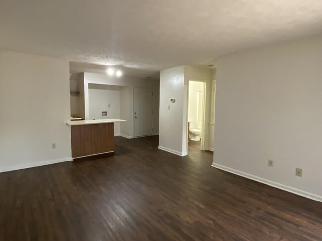 Building Photo - 6408 Starbrook Dr