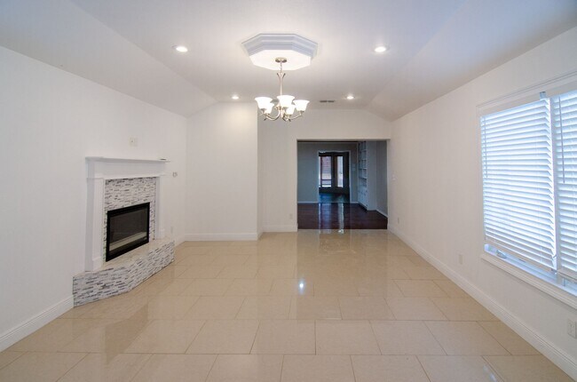 Building Photo - 5509 85th St