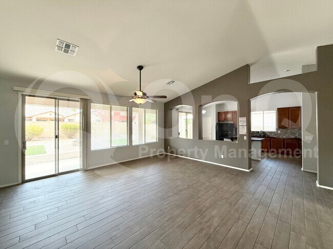 Building Photo - 15564 W Mescal St