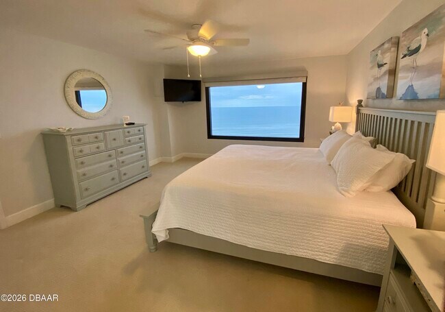 Building Photo - 2555 S Atlantic Ave