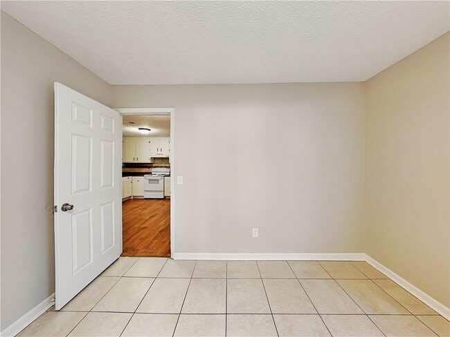 Building Photo - 1289 Knoll Ct NW