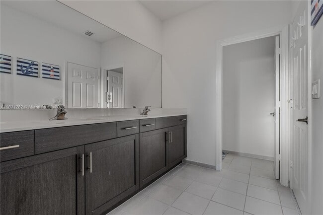Building Photo - 12754 SW 230th St
