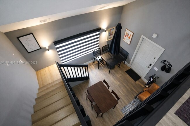 Building Photo - 3200 Coral Springs Dr