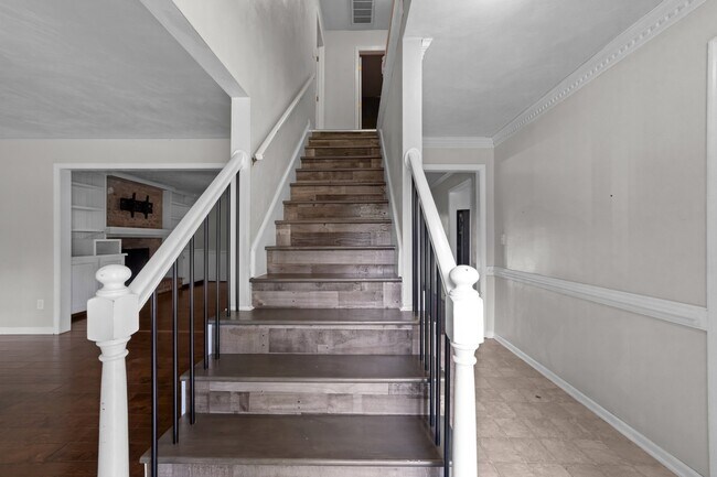 Building Photo - 435 Currituck Dr