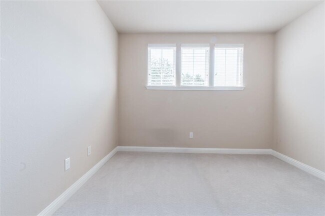 Building Photo - 4205 Buckskin