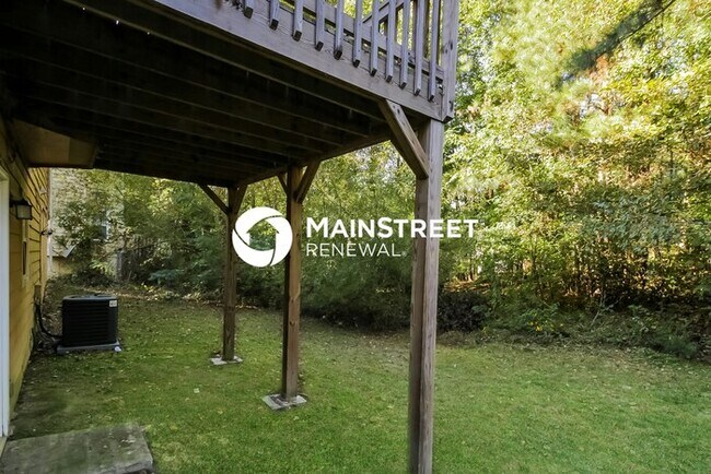 Building Photo - 4 Bedroom Pet-Friendly Home in Austell, GA with Main Street Renewal