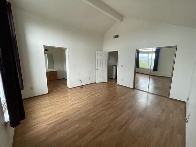 Building Photo - 125 Ramsgate Way