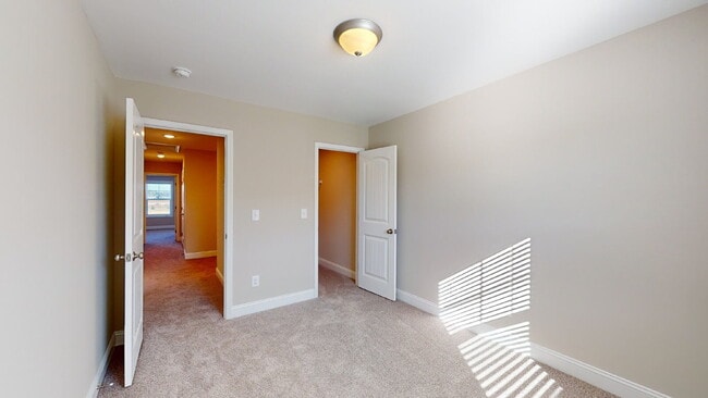 Building Photo - 2637 Virginia Mae Ln