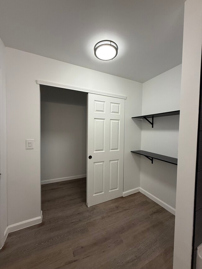 Building Photo - 5044 S Old 3C Hwy