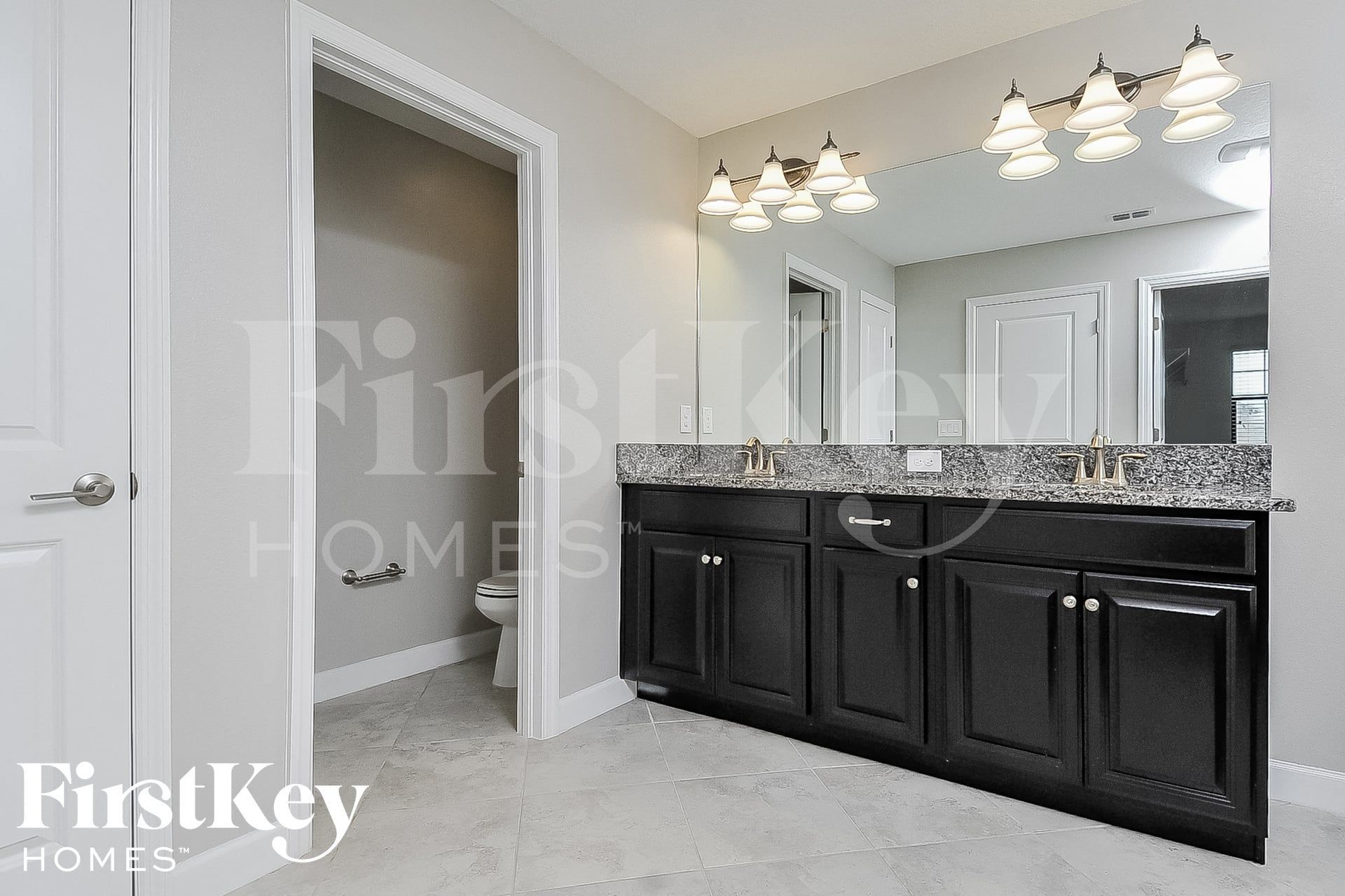 Building Photo - 9823 Ivory Dr