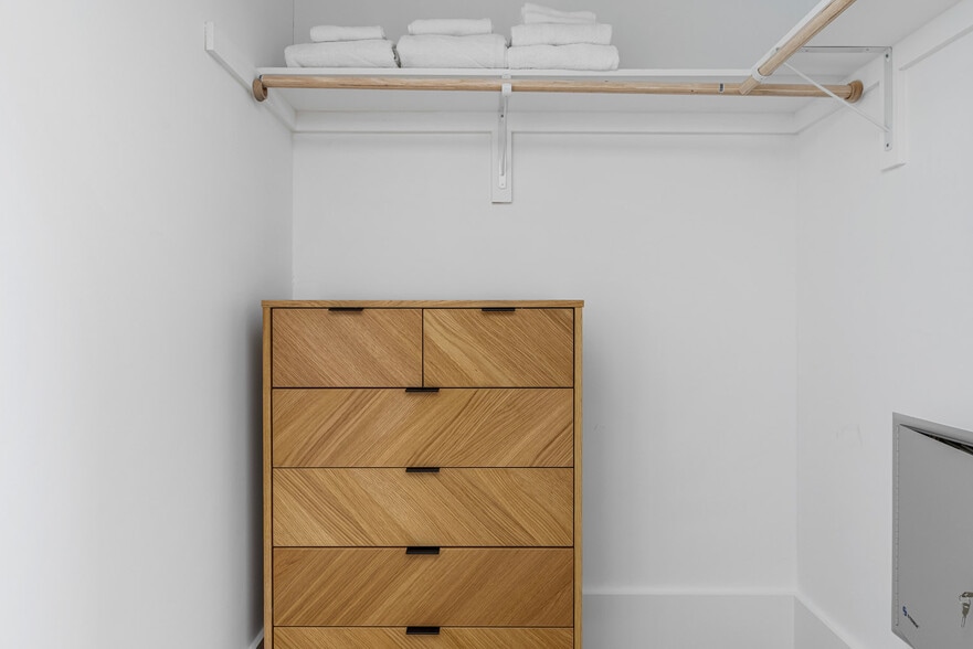 Building Photo - 1288 Howard St