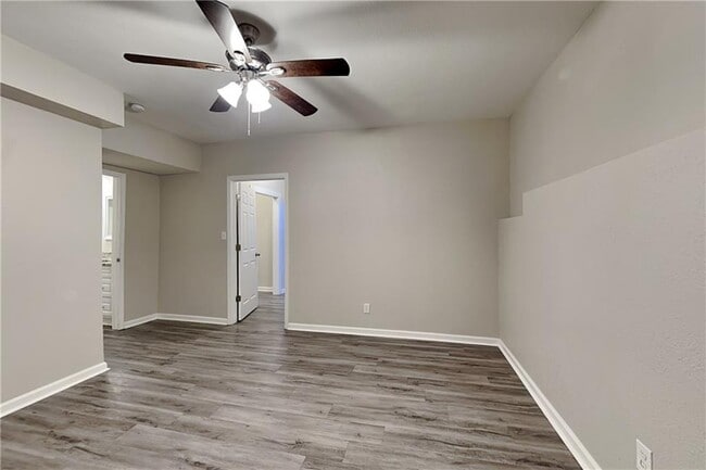 Building Photo - 192 Seals Dr