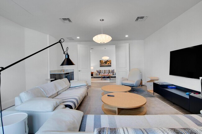 Building Photo - 7480 NW 26th Way