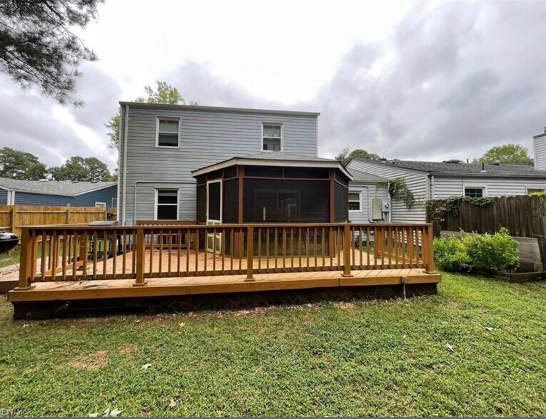 Building Photo - 1116 Woodcock Ln