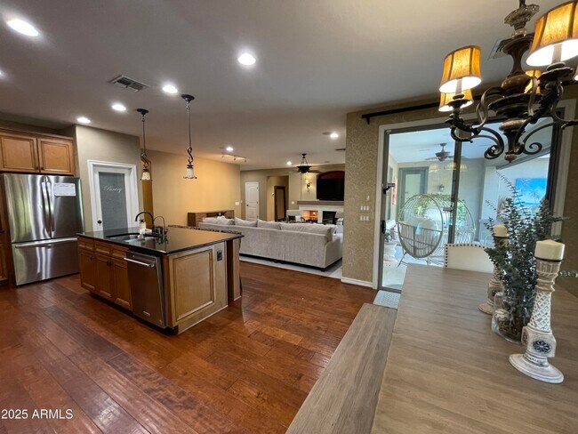 Building Photo - 4730 S Platinum Ct