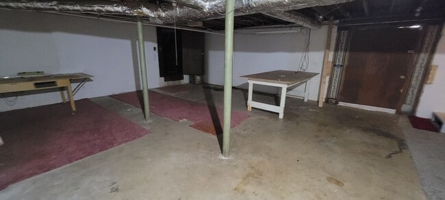 Building Photo - 200 Monsanto Rd