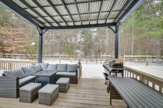 Building Photo - 38 Fawn Ln