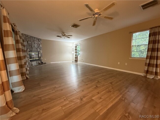Building Photo - 5908 Riverside Dr