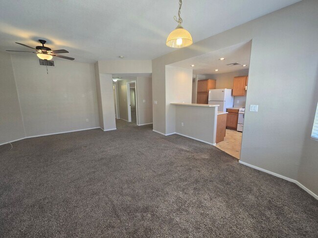 Building Photo - 9330 W Maule Ave