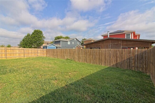 Building Photo - 11312 Malta Dr