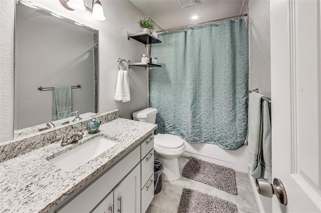 Building Photo - 3005 Weather Vane Ln