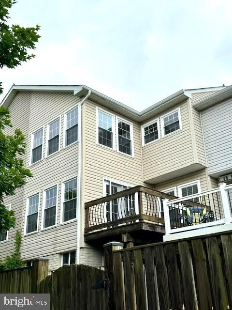 Building Photo - 20 Dunlap Dr