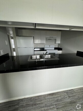 Building Photo - Charming 1-Bedroom Apartment in Fort Worth...