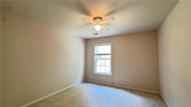 Building Photo - 3695 Fedorite Walk