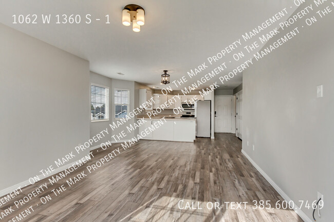 Building Photo - Remodeled 3rd Floor Condo with Great View