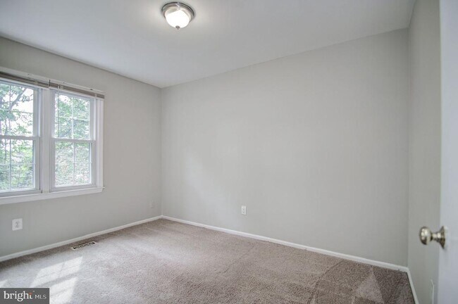 Building Photo - 7763 Durer Ct