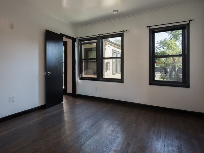 Building Photo - 1253 N Genesee Ave