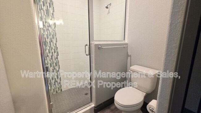 Building Photo - 10250 Hewlett's Gulch Ct