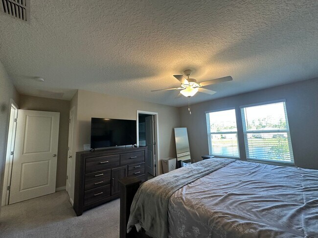 Building Photo - Spacious Home in Growing Area of St Johns ...