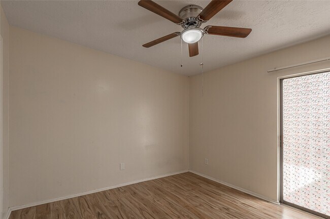 Building Photo - 2521 Crosstimbers Dr