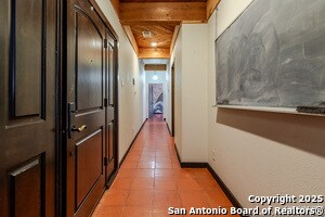 Building Photo - 9319 Oak Ledge Dr
